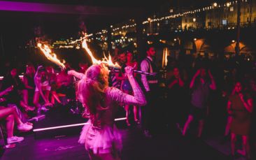 beach club with nightclub entry hen party