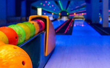 tenpin bowling hen party