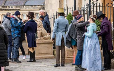 Bridgerton Tour and Bath City Highlights with Music hen party