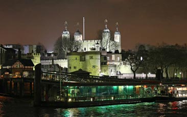 evening cruise hen party