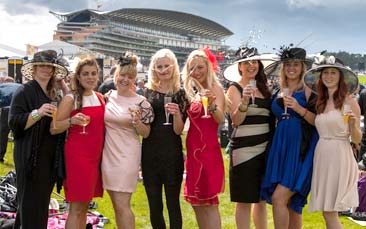 horse racing hen party