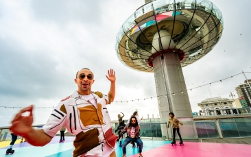 i360 & skate experience hen party