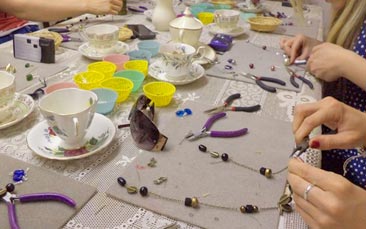 jewellery making with afternoon tea hen party