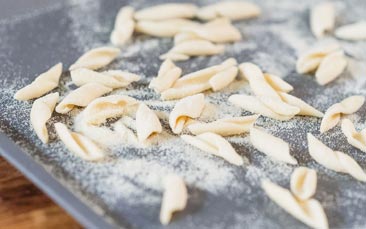 mobile pasta making hen party