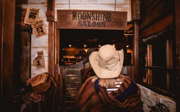 moonshine saloon hen party