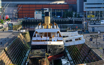 titanic tour hen party