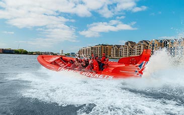 the ultimate thames speedboat experience hen party