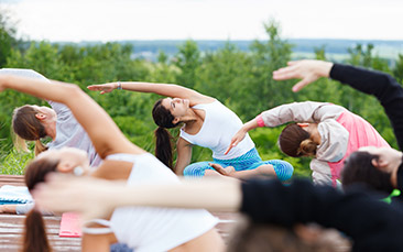 mobile yoga class hen party